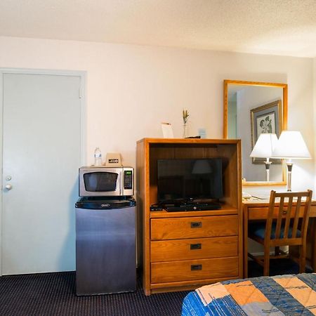 Motel Budget Host Alexandria Extérieur photo