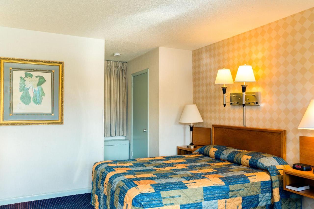 Motel Budget Host Alexandria Extérieur photo